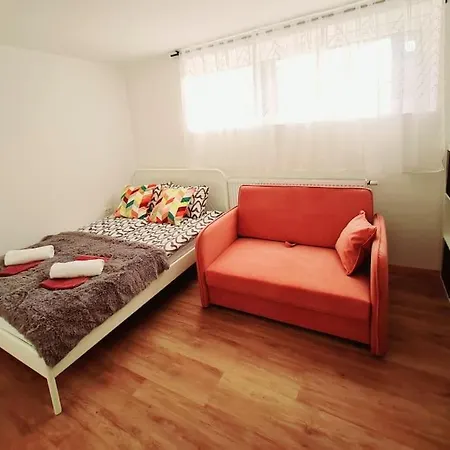 Apartma Juli アパート *